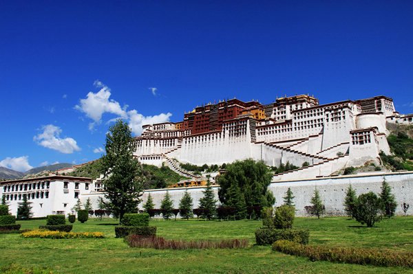 Tibetan settlement project should not be misread