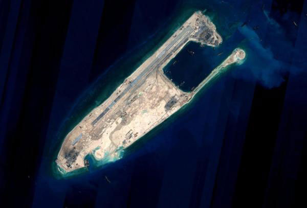 US militarizing South China Sea