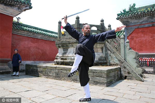 Traditional kung fu defeated by modern boxing?