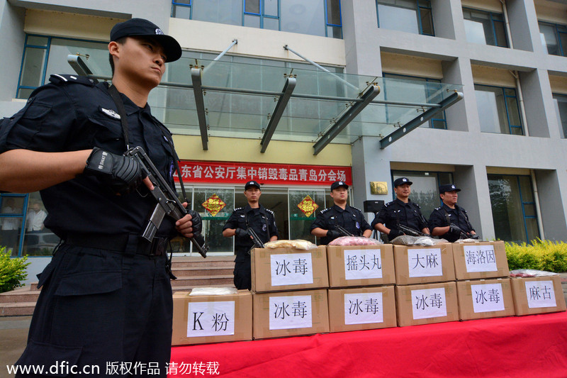China's regions battle against drugs