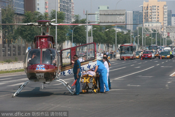 Road closed for medical helicopter in Beijing
