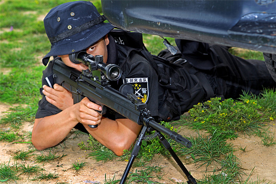 The making of a SWAT team sniper