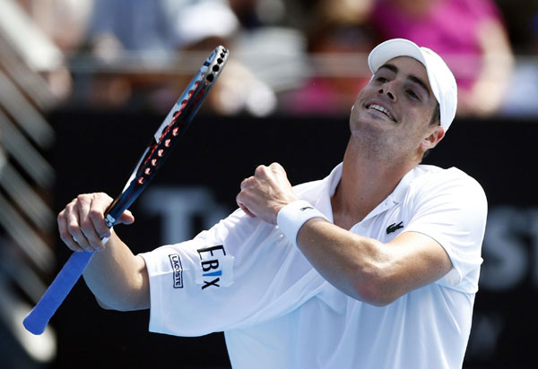 Isner out in Sydney as withdrawals continue