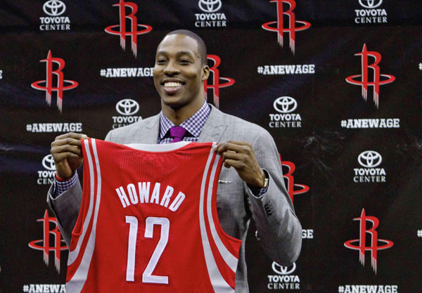 Houston Rockets introduces new center Howard