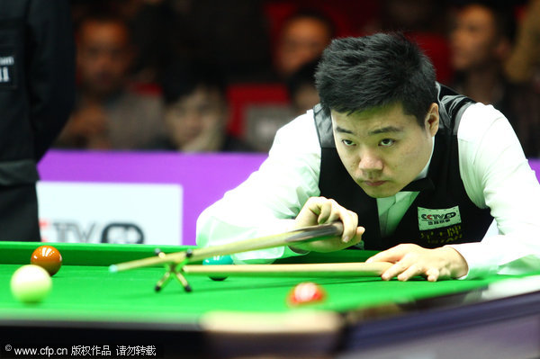 Int'l Championship: Ding grinds out Ebdon, Liang exits