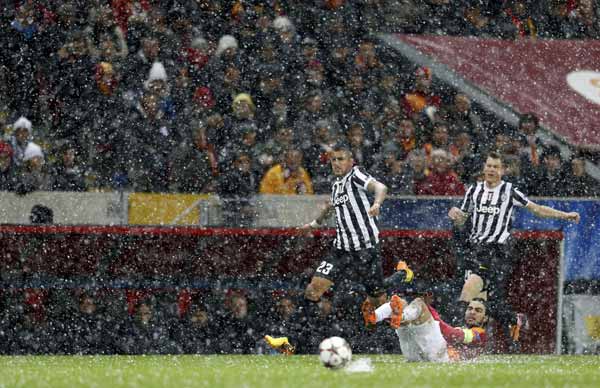 Juventus vs Galatasaray game postponed due to snow