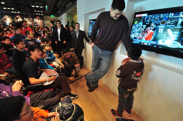 Yao Ming stresses to foster happy students