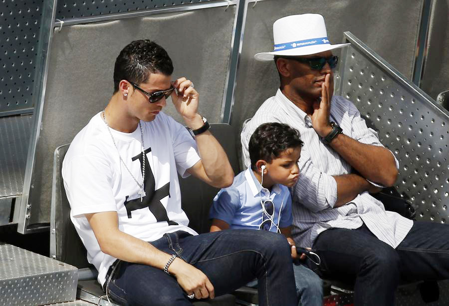 Ronaldo and son spotted in Madrid Open