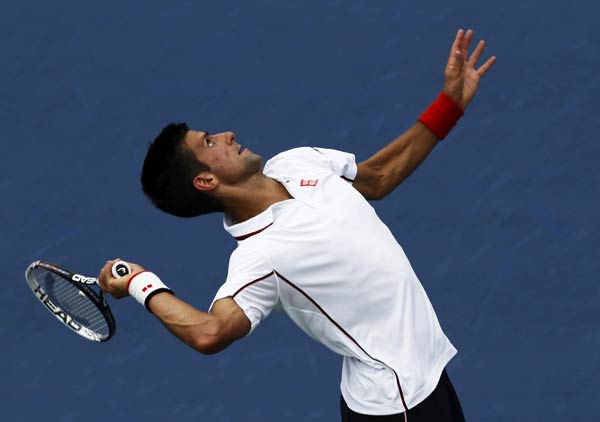 Djokovic reaches US Open QFs