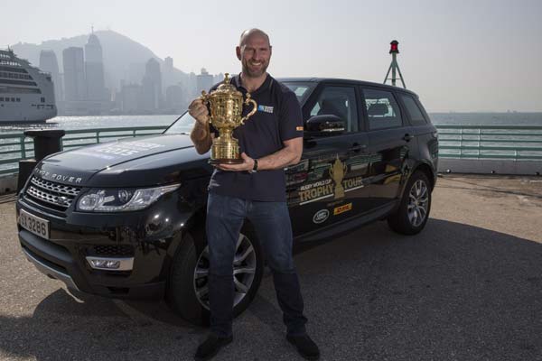 Rugby legend ignites trophy craze