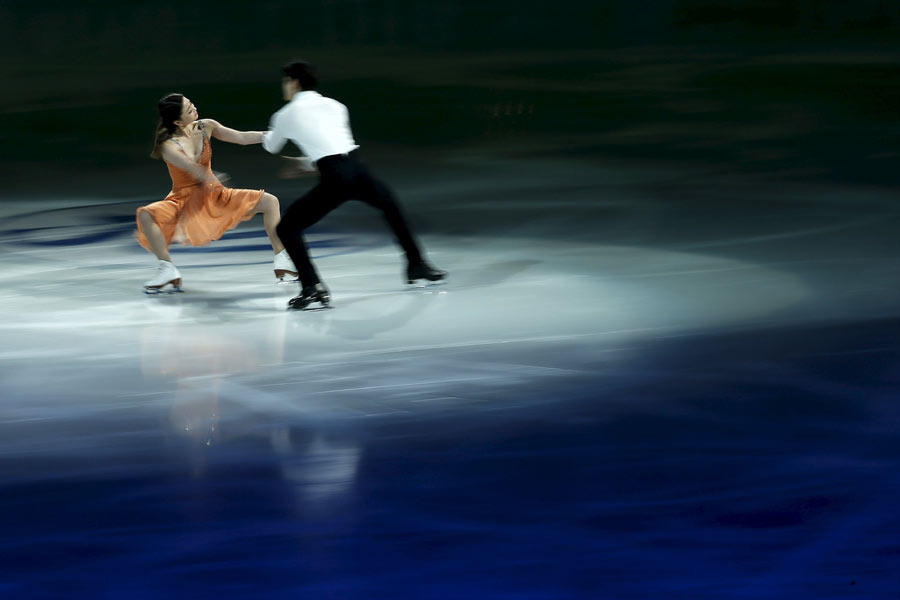 Stars shine at gala of World Figure Skating Championships