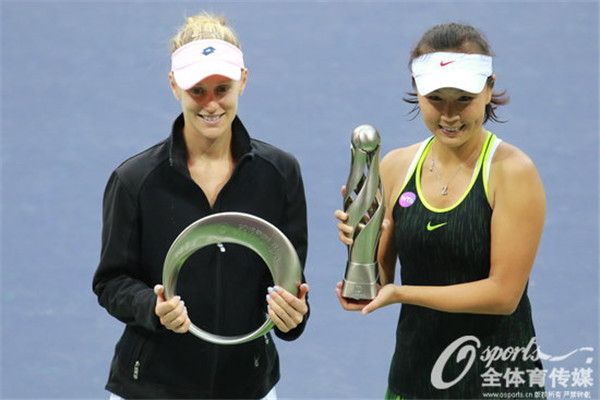 Peng wins first tour title in Tianjin