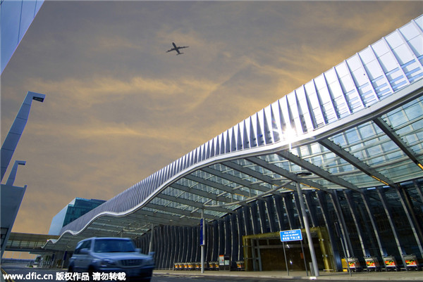 Beijing Capital among the world's best 10 airports: Survey