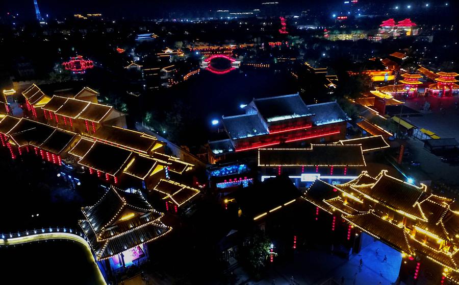 Amazing night view of Kaifeng in Henan province