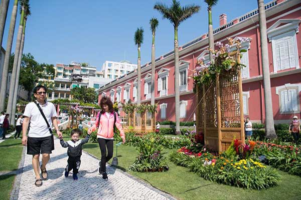 Visitor arrivals to Macao increase by 2.4 pct in September