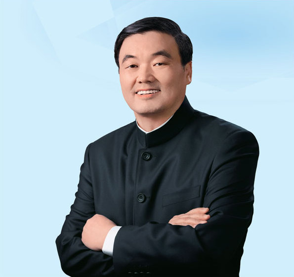 Bridging cooperation with advantages