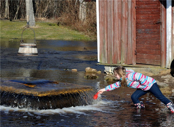 Meltwater surges from old well in Estonia