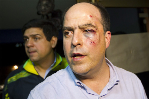 Punch-up in Venezuela parliament
