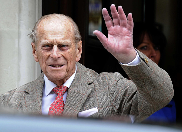 Prince Philip leaves UK hospital after operation