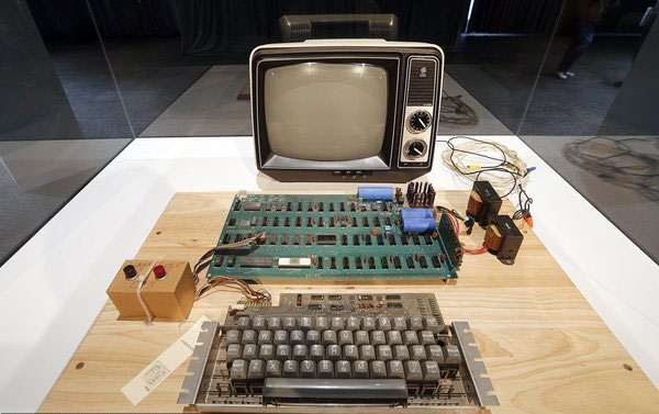 First Apple on auction block for $300,000