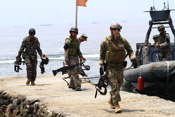 US, Philippine conduct military exercises at S China Sea