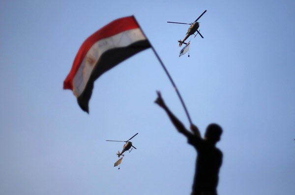 Egypt army gives Mursi 48 hours to share power