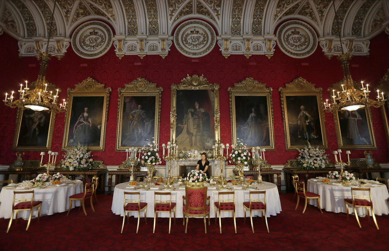 Preview of 'The Queen's Coronation 1953' exhibit