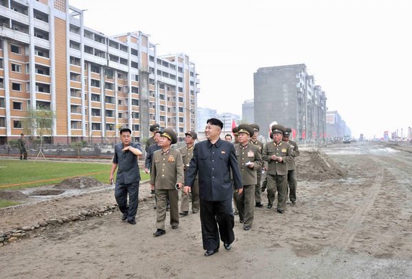 DPRK's Kim inspects apartments for scientists