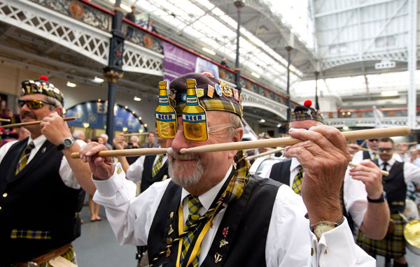 Beer lovers gather in London