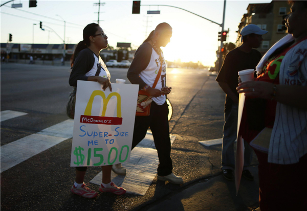 Fast-food protests under way in US