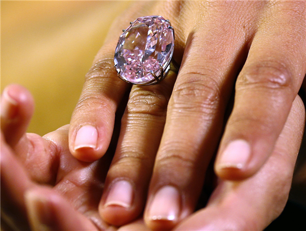 Sotheby's to auction $60 million pink diamond