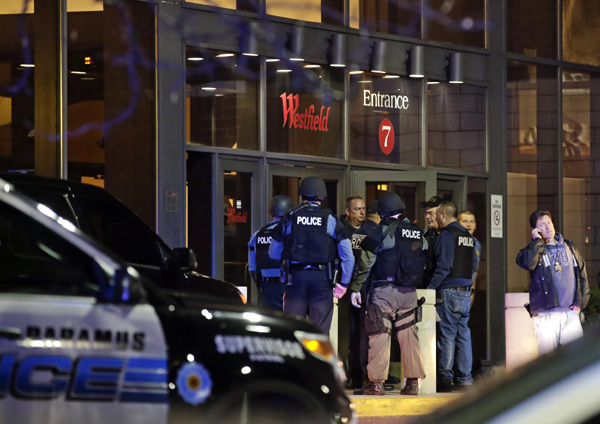 US mall on lockdown after shots heard