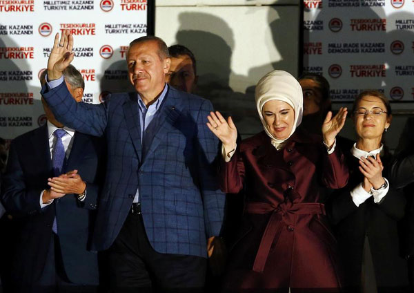 Turkish PM set to win election
