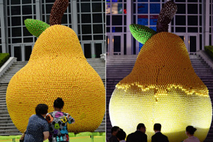 Rubber duck traveling around the world comes to Los Angeles