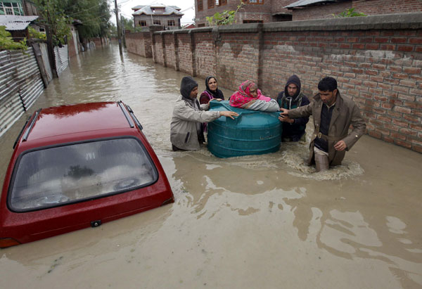 Monsoon rains kill 110 in Pakistan, 86 in India