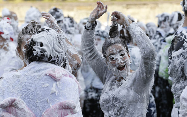 Foam fight celebrated in St Andrews University