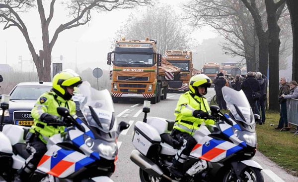 Dutch to begin assembling MH17 wreckage