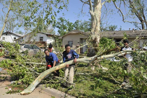 More storms headed for Great Plains after tornadoes kill one in Oklahoma, US