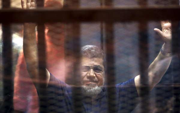 Morsi faces death verdict