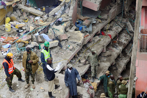 Rescuers search rubble of Nairobi building, at least 10 dead