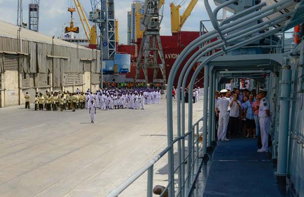 Chinese navy ships in Tanzania share counter-piracy experience
