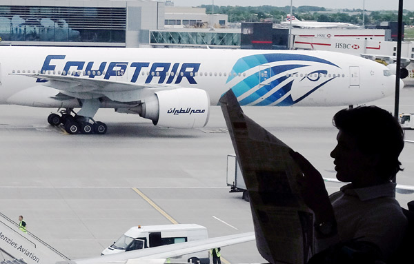 Main locations of EgyptAir wreckage identified