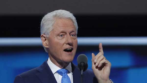Bill Clinton portrays Hillary as 'change-maker'