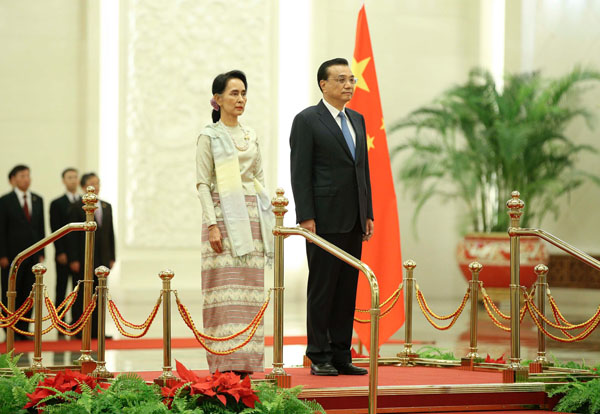 Premier Li welcomes Aung San Suu Kyi