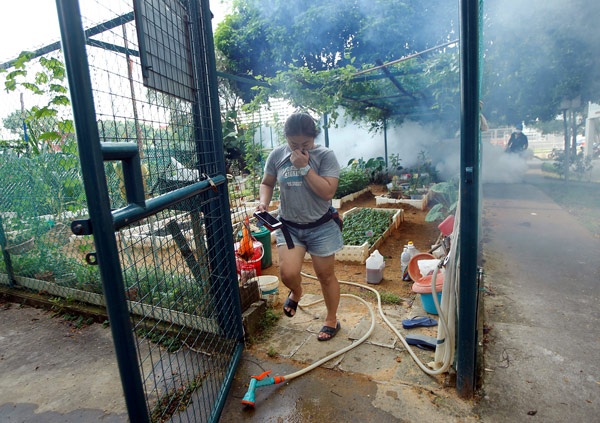 Singapore Zika cases top 150; China steps up arrivals checks
