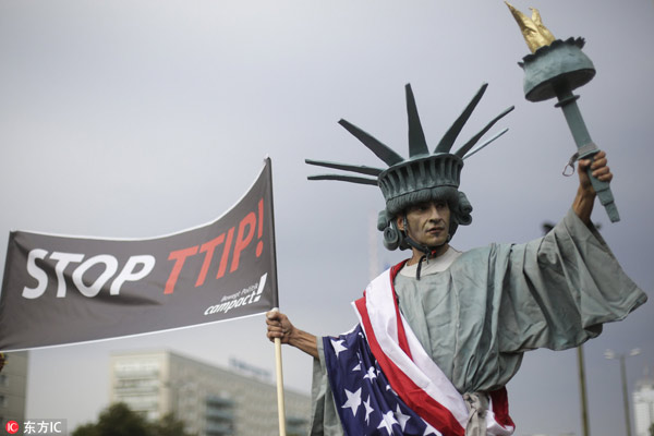 Anti-TTIP protesters take to streets in Germany