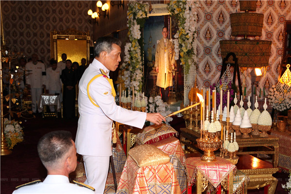 Thai PM reassures on smooth succession; coronation after king's funeral