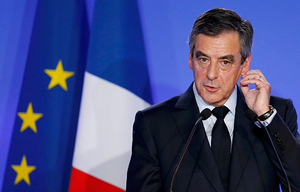 French candidate Fillon expresses 